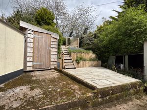 Photo 1- click for photo gallery